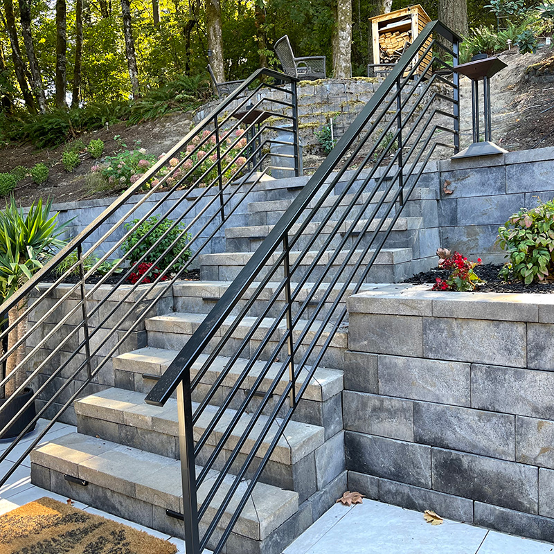 Oregon Block Aztec Collection retaining wall and steps in St Helens color