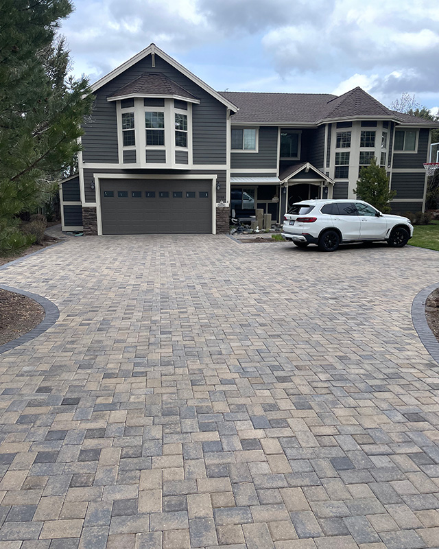 Pavers - Oregon Block